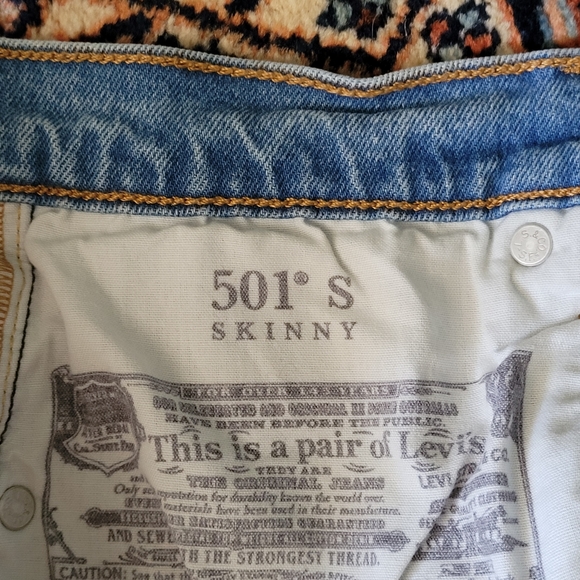 LEVI’S 501 Short Skinny Jeans - Picture 5 of 6